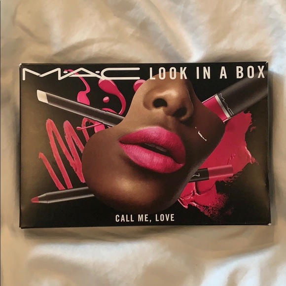MAC Look In A Box - Picture 2 of 5
